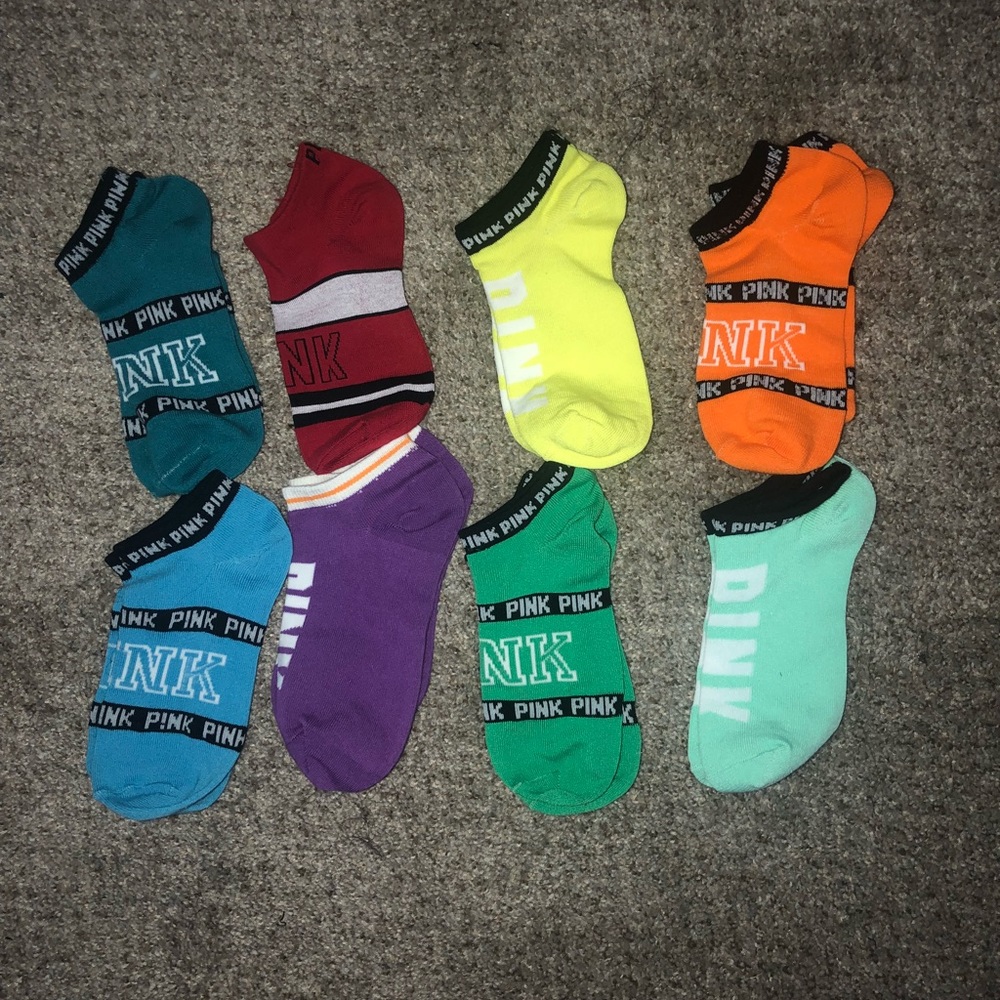 ❄️🎁 Pink  Socks🎁❄️ - Picture 2 of 7